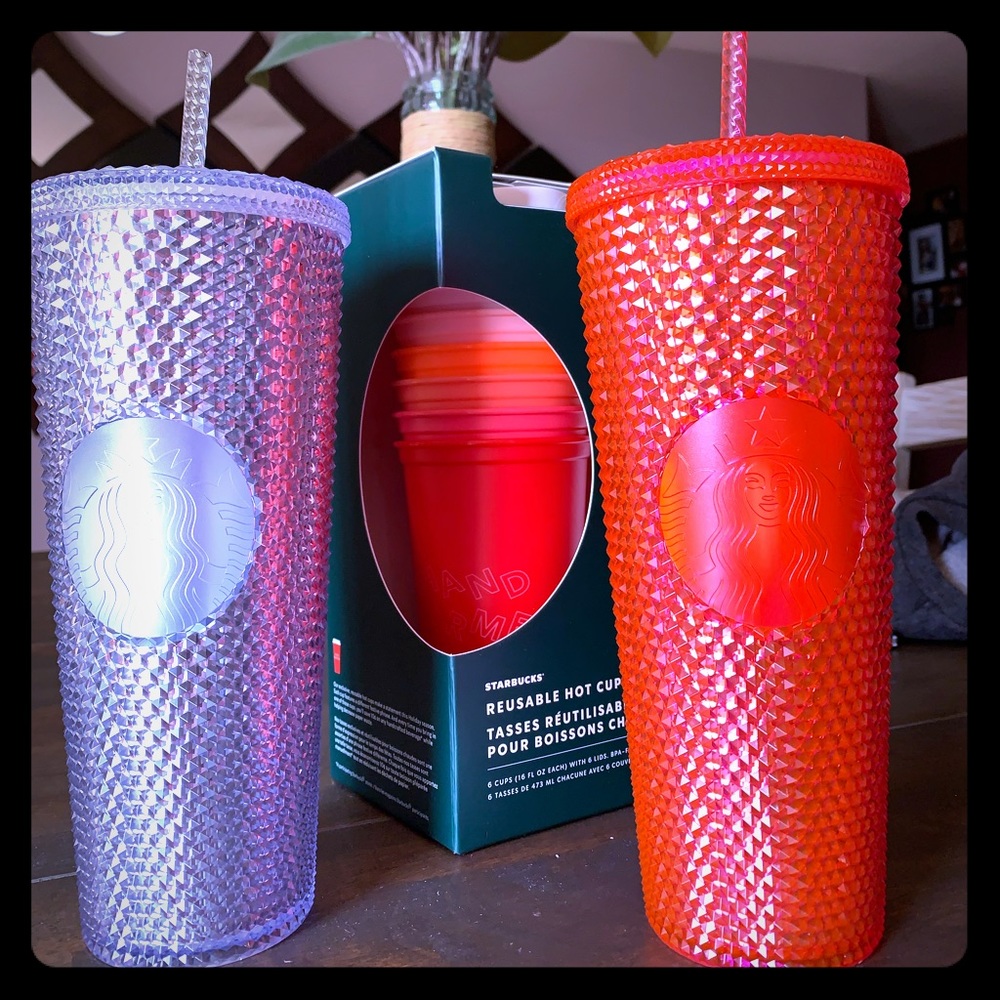Starbucks holiday cups